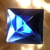 Picture of J82  18mm Blue square 