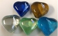 Picture of M69  16mm Thick Heart Shaped Glass Gems 