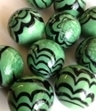 Picture of MM3045DA HANDMADE 25mm set of 10, Green w/black swirls