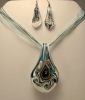 Picture of GP9 Hand Made Fused Glass Jewelry Set-Leaf 